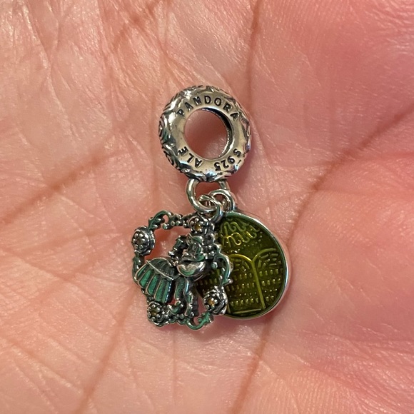 Pandora Beauty and the Beast Charm - Picture 3 of 4